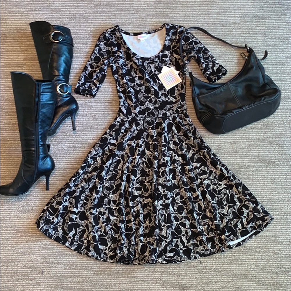 LULAROE “Nicole” Dress